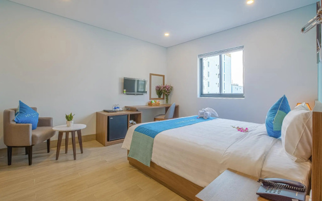 Yen Vy Hotel & Apartment