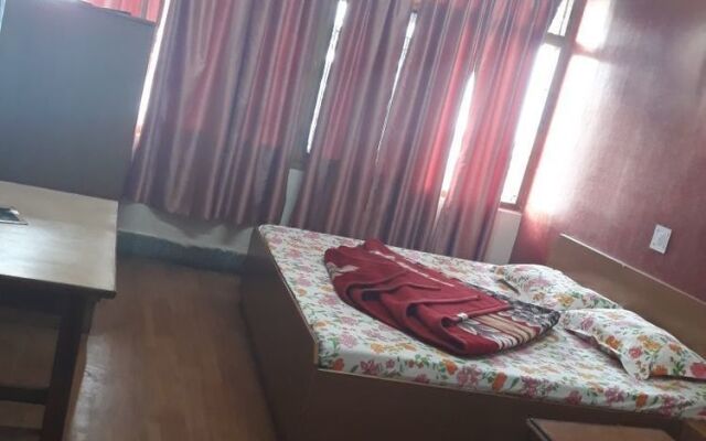 Goroomgo City Inn Shimla