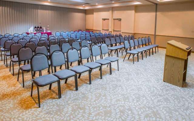 Comfort Suites University Area Notre Dame - South Bend