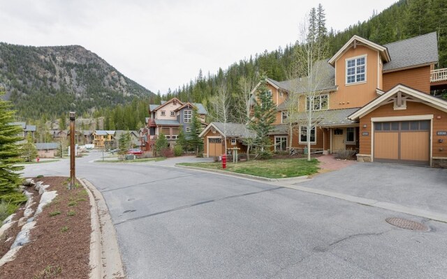 6531 Settlers Creek Townhomes 3 Bedroom Townhouse by Redawning