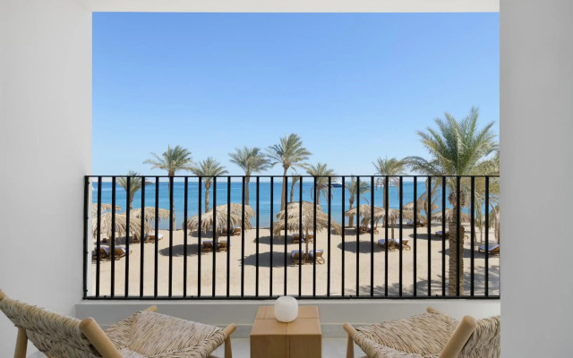 Serry Beach Resort