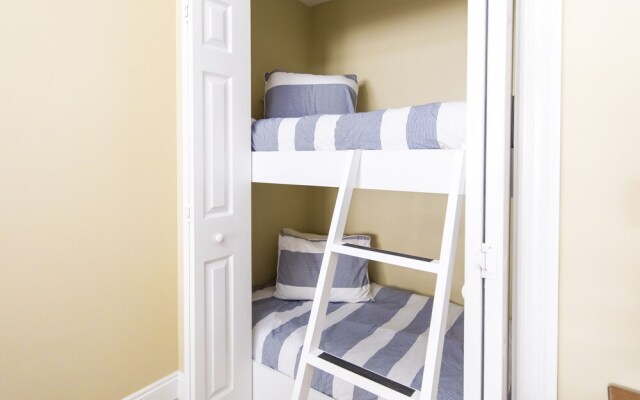 Treasure Island 2110