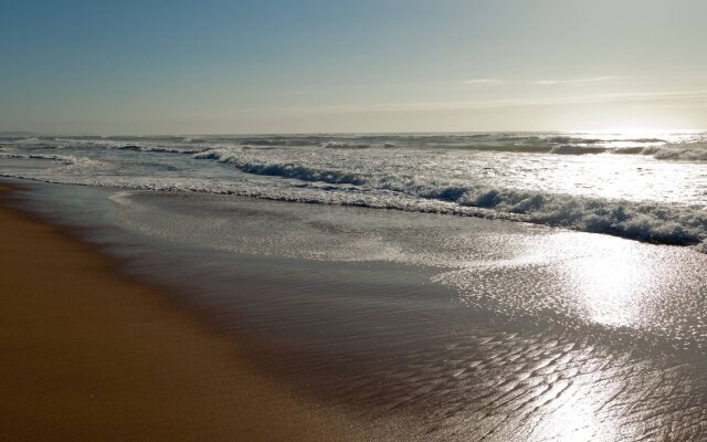 Protea Hotel by Marriott Karridene Beach