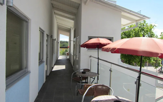 Staylong Hotel