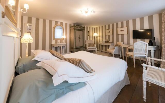 Maison dHôtes - Le Domaine de la Frênaie