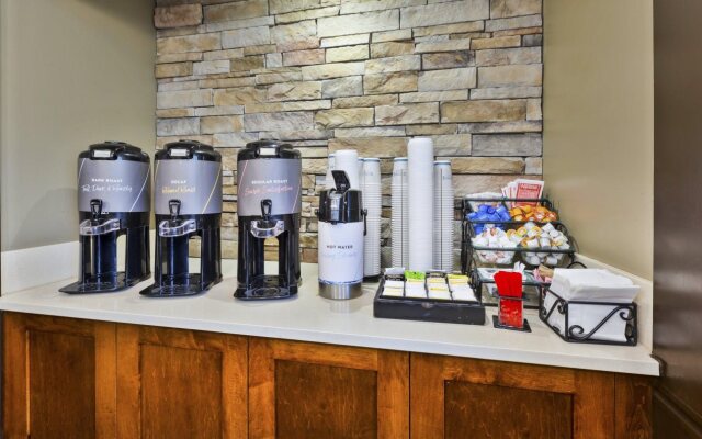 Staybridge Suites Detroit-Utica by IHG