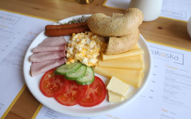 Heaven Eleven Apartments - Old Town