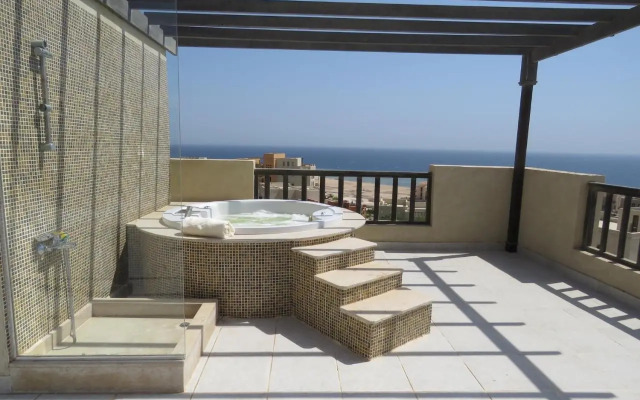 Azzurra two-Bedroom Apartment at Sahl Hasheesh