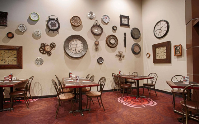 Camrose Resort & Casino