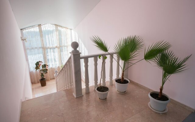Atrium Lux