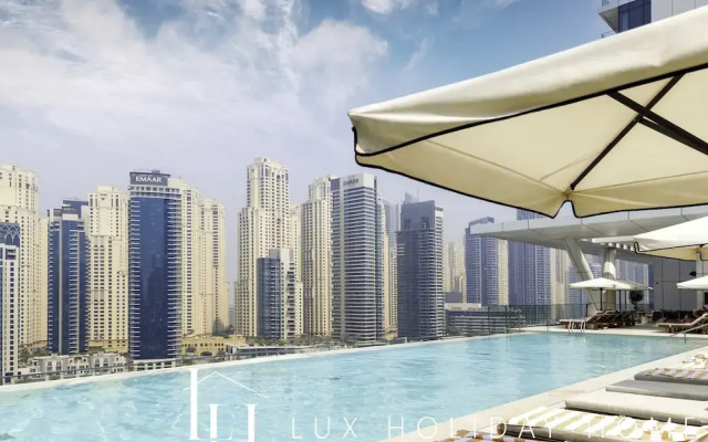 LUX  The Vida Marina Residence 3