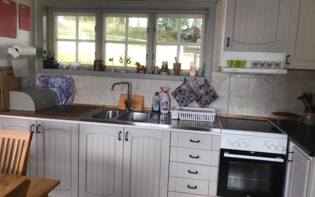 Joarsbo, Stuga 1, "Sjölyckan"