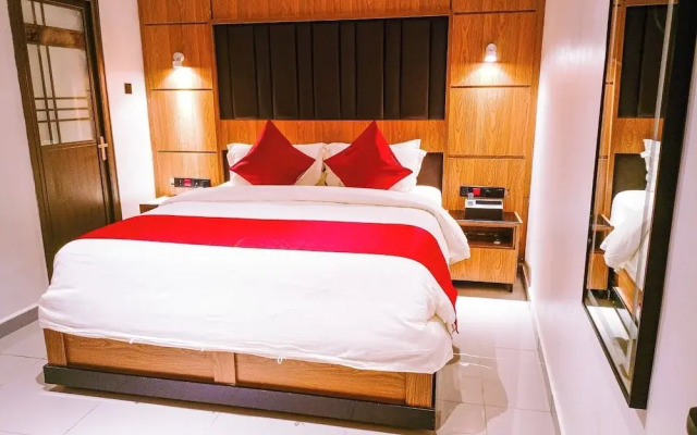 West-Swiss Hotel