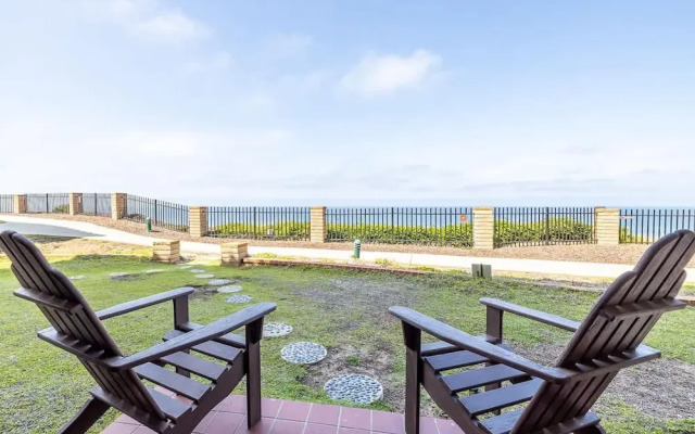 Ocean Facing Condo in Solana