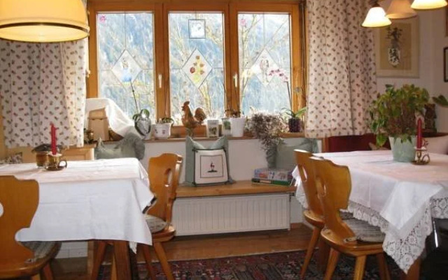 Haus Bergheimat - Familie Oberacher