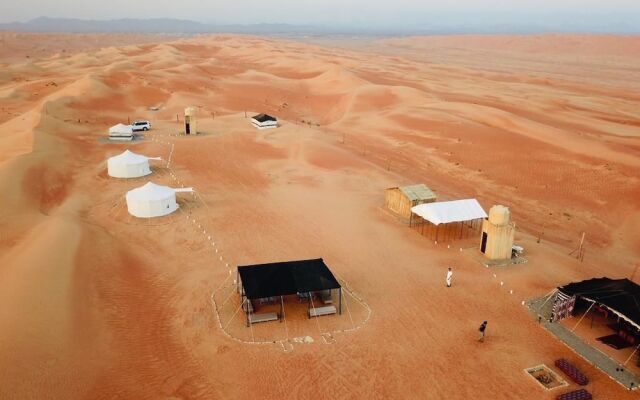 Al Sarmadi Desert Night Camp