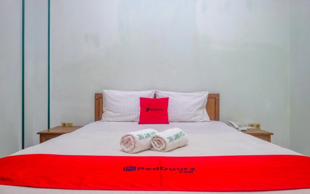RedDoorz near XT Square Yogyakarta