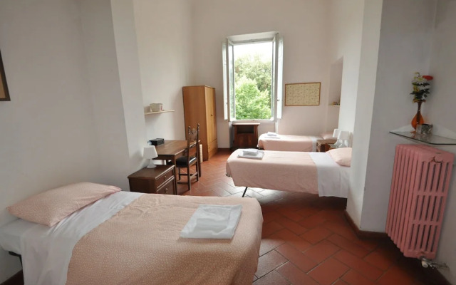 A Few Steps To Independence Square Delightful 3BD