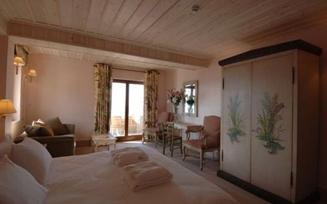 Santa Marina Arachova Resort & Spa