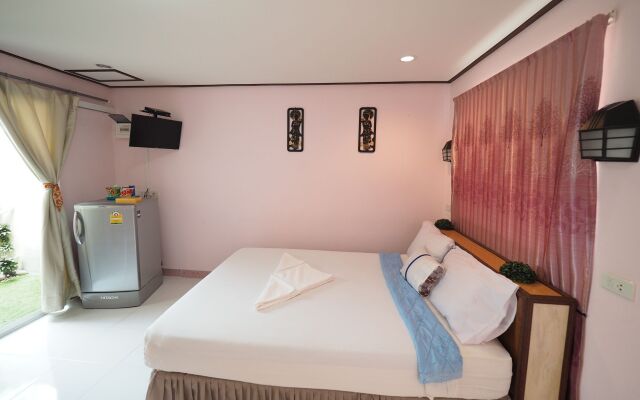 Ton Hom Resort by OYO Rooms