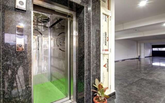 Hotel Noida Dreamz 144