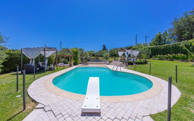 Casa Punta Bianca