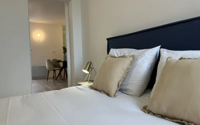 Stylish Stay in Central Le Mans
