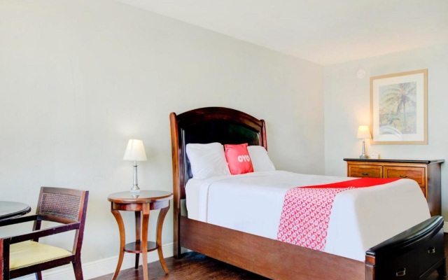 OYO Hotel Dundee By Crystal Lake