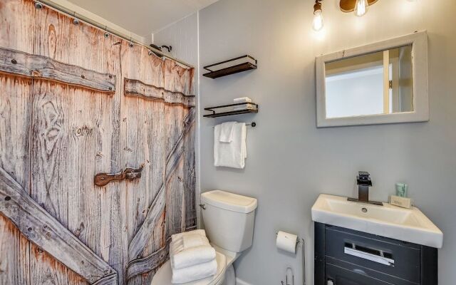 Deja Blue by Book That Condo