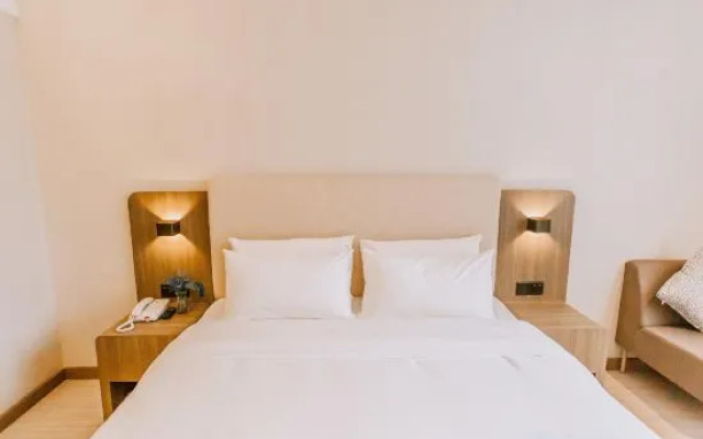 HanTing Hotel (Wenzhou Yueqing Liushi)