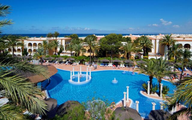 Meliá Zahara Resort & Villas