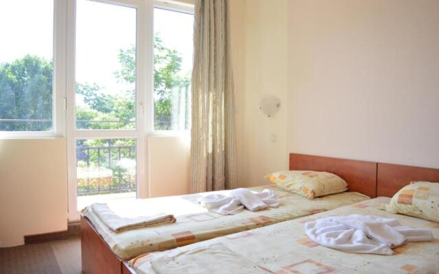 Green Life Apartments Sozopol