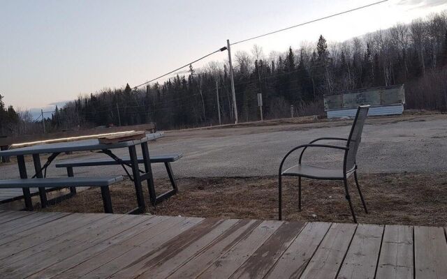 Executive Suites Inn