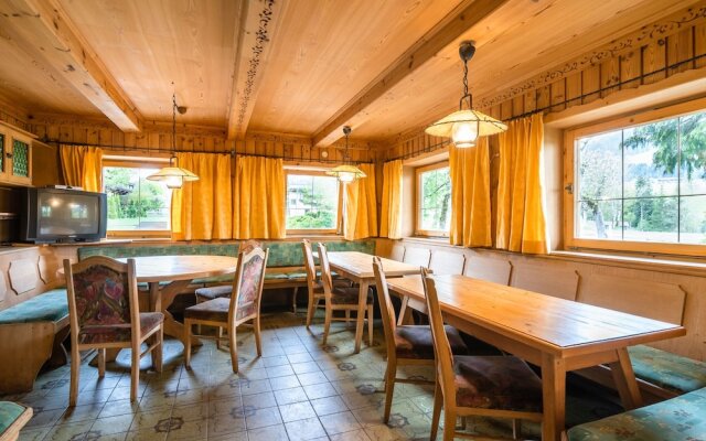 Modern Apartment in Hopfgarten im Brixental With Sauna