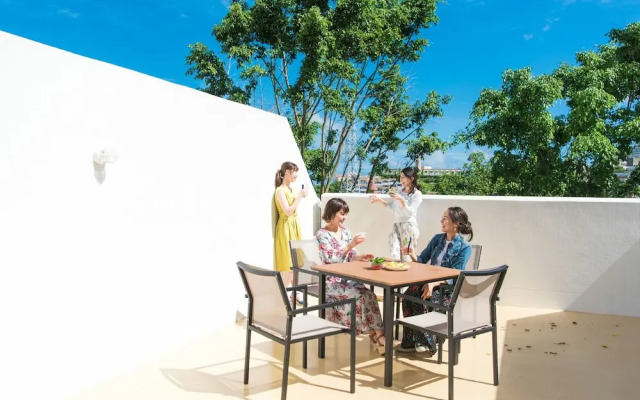 Rycom Family Resort Hotel