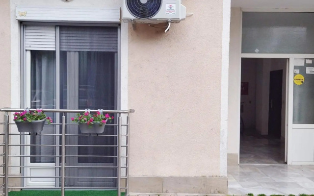 Care's studio apartment