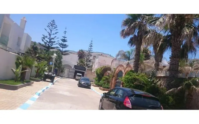 Villa Issam