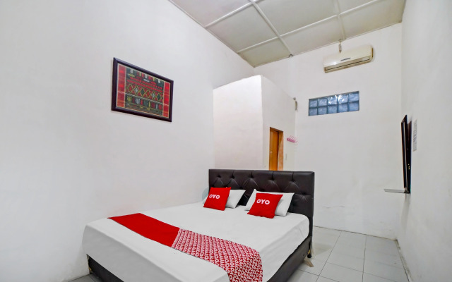 OYO 90355 Darussalam Inn