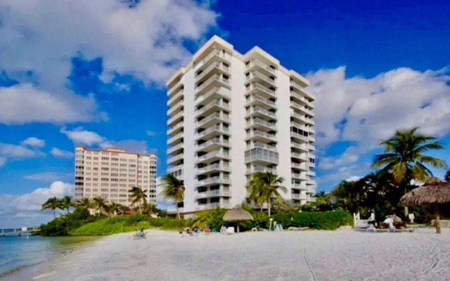 Lovers Key Beach Club 2