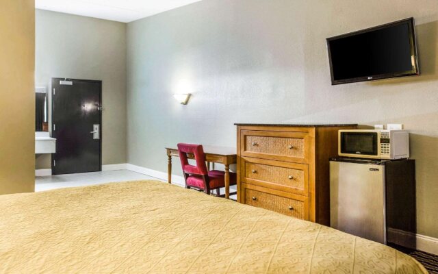 Super 8 by Wyndham Battleboro/Rocky Mount