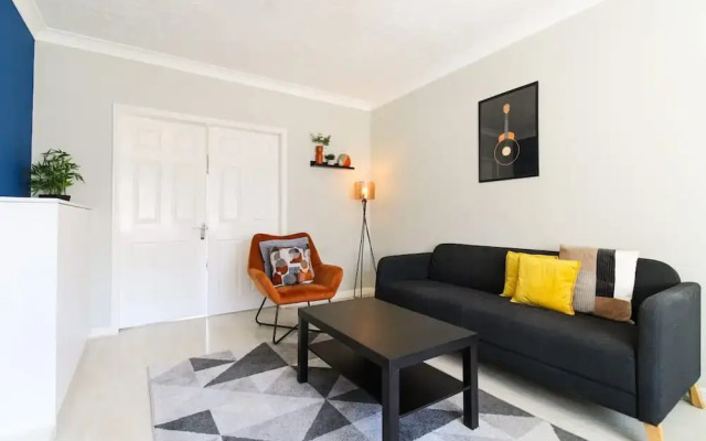 Host Stay Wiltshire Way