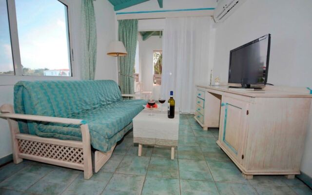Northshore Seaside Suites