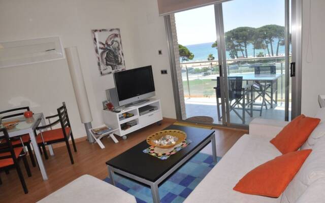 Apartamento Moderno Para 6 Personas en Cambrils