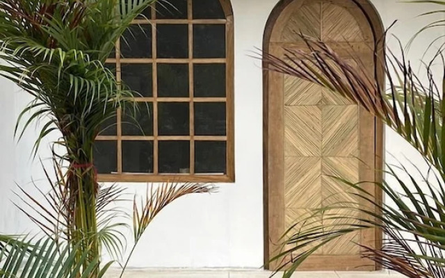 Palmhouse Boutique Hotel