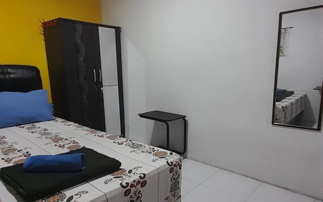 OYO 931012 Tamara Homestay SyariahNearMasjid Raya Medan