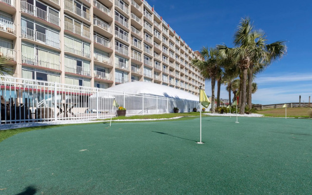 Maritime Beach Club