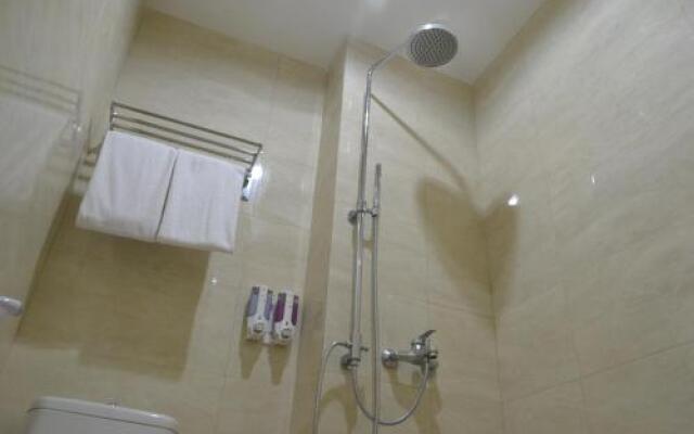 Family Budget Hotels F77