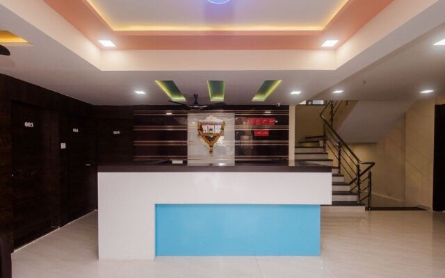 OYO 17391 Arya Residency