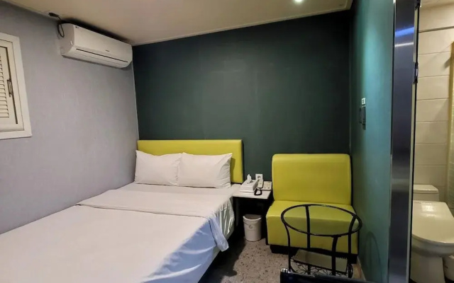 SKY Motel
