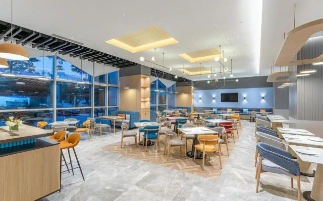 Holiday Inn Express Xiamen Jimei New Town by IHG